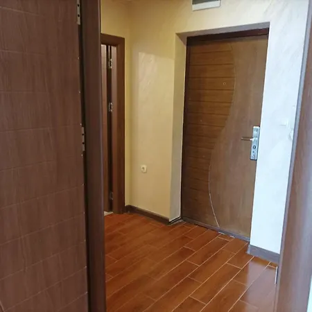 One Bedroom 5 - Restaurant Stadium 아파트 플로브디프