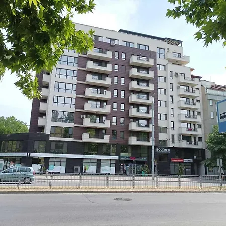One Bedroom 5 - Restaurant Stadium 아파트 플로브디프