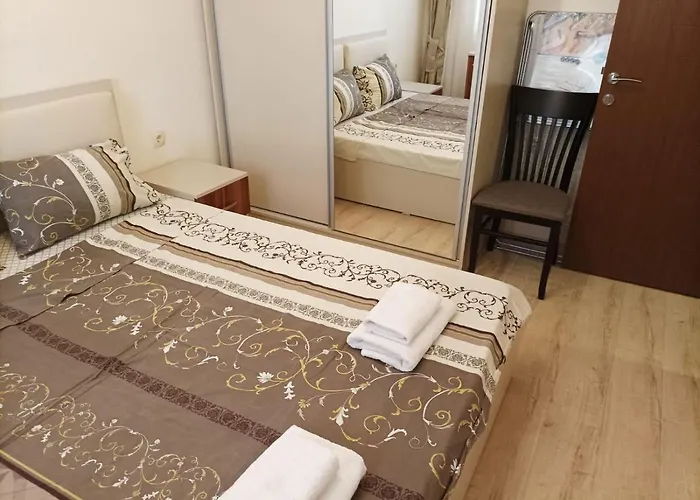 One Bedroom 5 - Restaurant Stadium Lejlighed Plovdiv