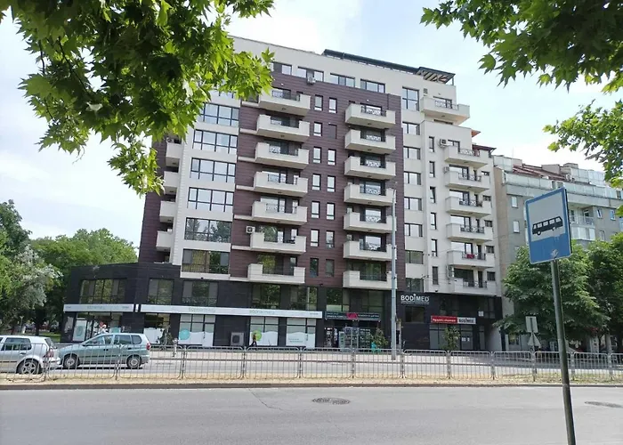 One Bedroom 5 - Restaurant Stadium Lejlighed Plovdiv